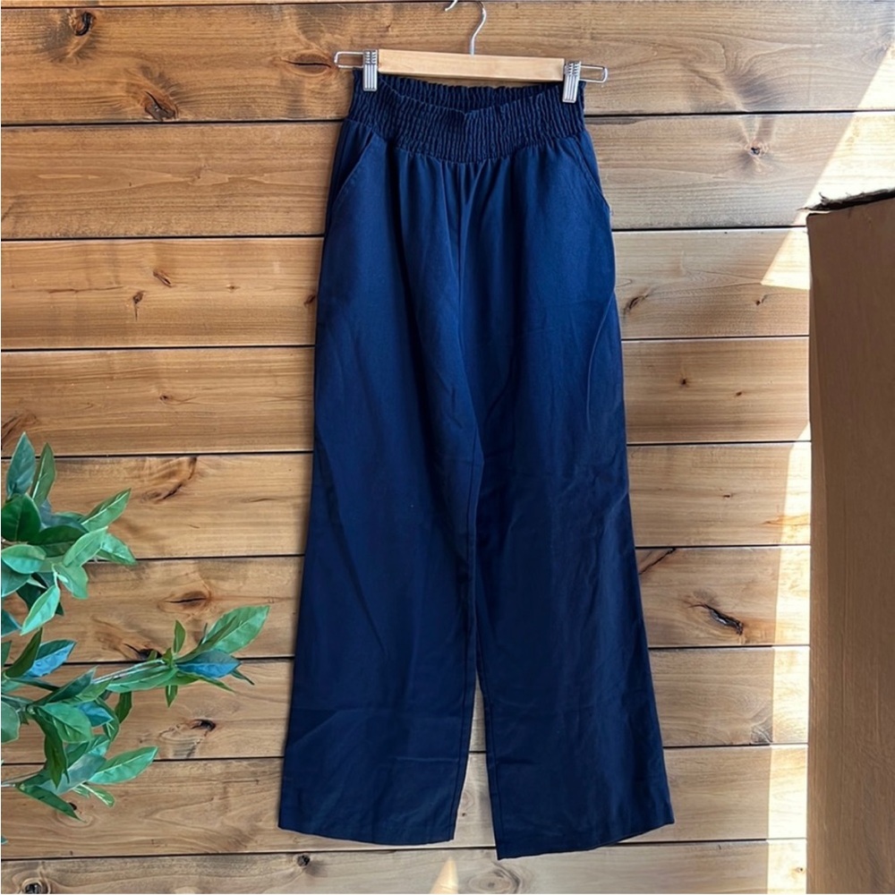 Wide leg pants